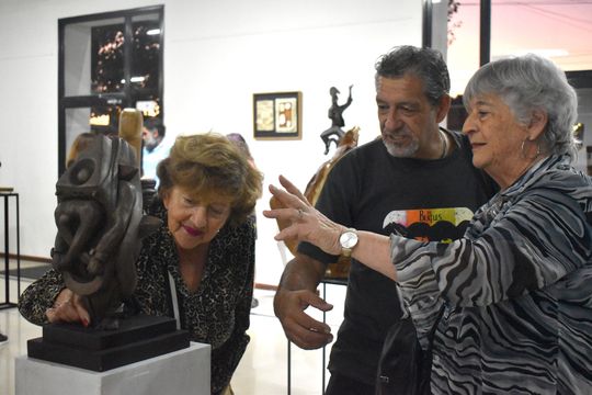 Los artistas expositores no solo son de La Plata y la región sino también de Capital Federal 