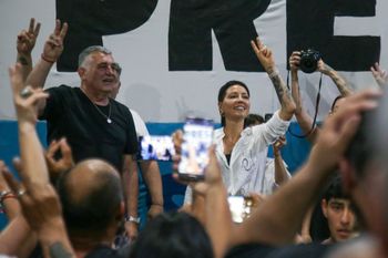 mayra mendoza lanzo la mesa cristina presidenta del pj nacional: es la lider que necesita el pais