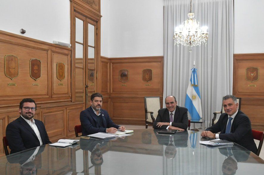 Guillermo Francos recibi&oacute; en Casa Rosada a Carlos Bianco para hablar sobre las obras p&uacute;blicas paralizadas en la provincia de Buenos Aires.