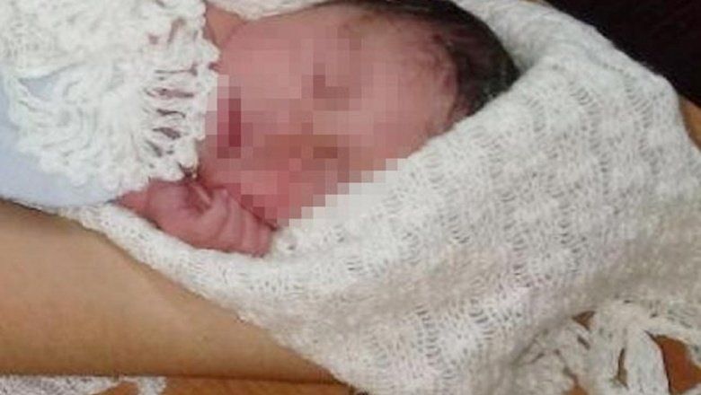 Dejaron a un bebé en un basural: ahora los buscan con las imágenes de las cámaras de seguridad