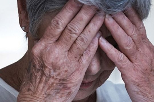 Una jubilada de 81 años cayó en un cuento del tío en Pedernales, 25 de Mayo