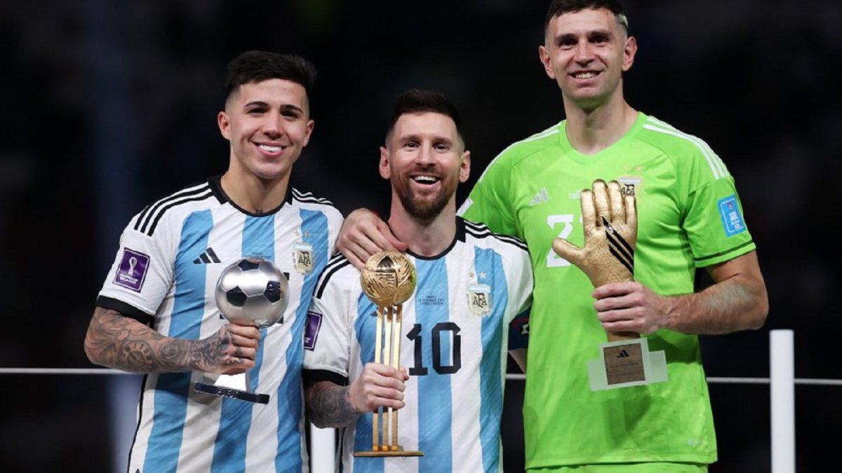 Selecci N Argentina Lionel Messi Enzo Fern Ndez Y Dibu Mart Nez Los Mejores Del Mundial Qatar