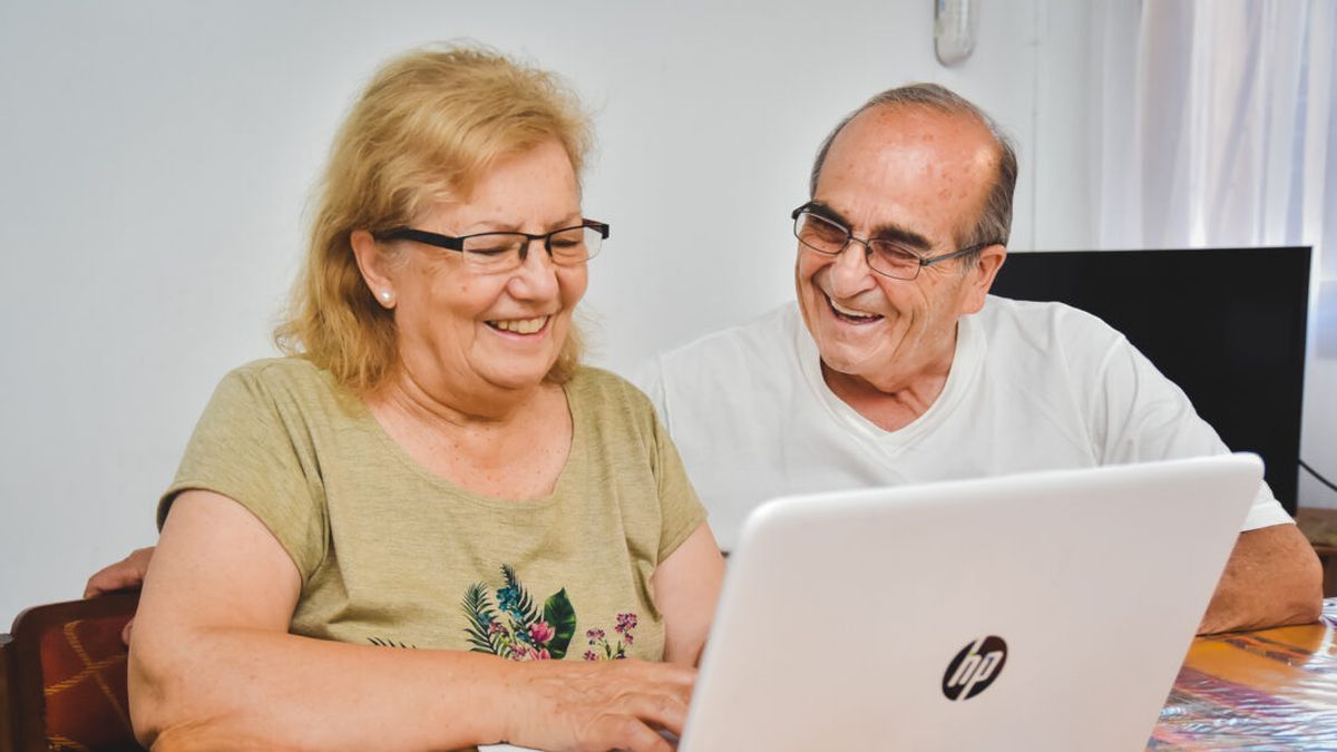 La UNNOBA Lanzó Los Cursos Gratuitos Para Adultos Mayores: ¿Cómo ...