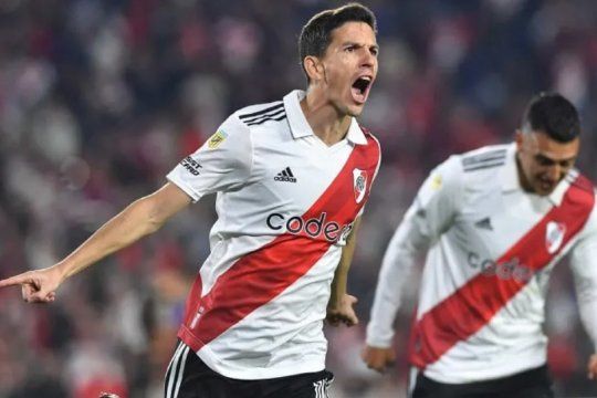 Nacho Fernández festeja su gol en la victoria de River ante Platense