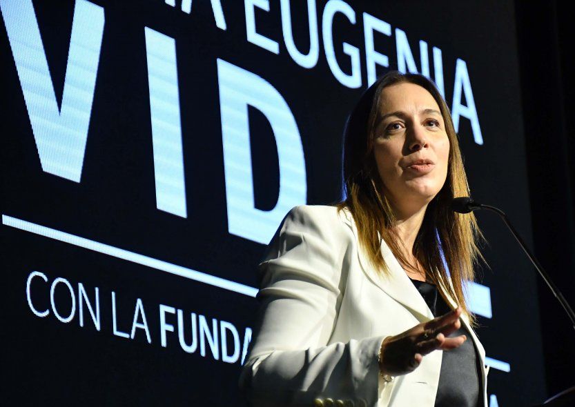 María Eugenia Vidal apareció frente a la Casa de Gobierno y le recordaron su pasado