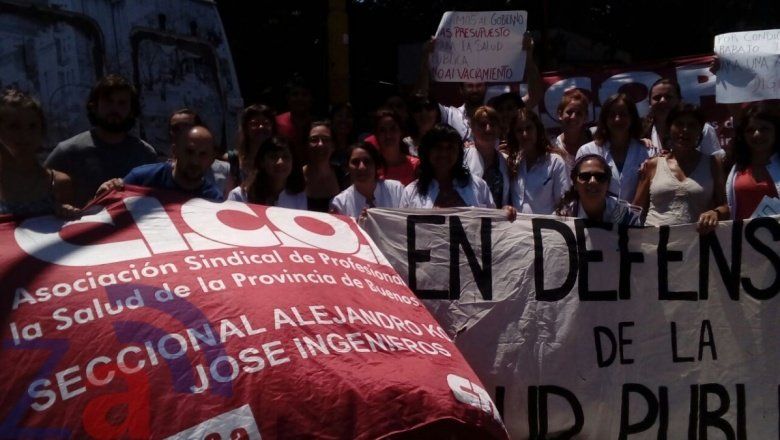 13 mil médicos bonaerenses lanzan una Jornada Nacional de Lucha contra los despidos