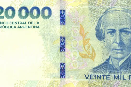 El billete de $20.000, que rinde homenaje al General José de San Martín, incluye varias características diseñadas para evitar falsificaciones.