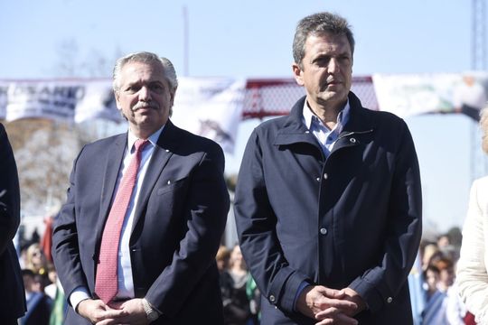 El presidente Alberto Fernández y el candidato Sergio Massa encabezarán un acto en Avellaneda este mediodía